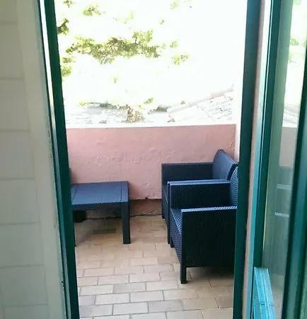 Les Alberes Asclepieia Emmanuel Apartment *